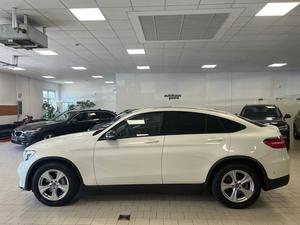 Merc-edes Be-nz GLC 350 Turbo Engine SUV Automatic Transmission Internal Combustion Engine LED Headlights R17 Tires 190 kW (258 - Product Image 6