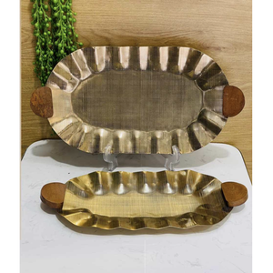 Plateau rond polyvalent de qualité supérieure Plateau à café de service de restaurant avec poignées en bois pour une utilisation en cuisine au prix de gros - Product Image 3