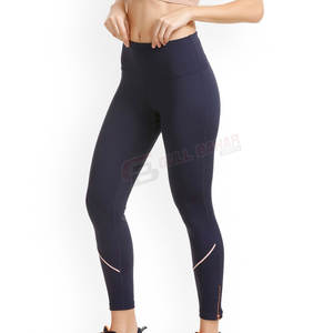 Leggings ajustados de yoga con estampado elegante para mujer con diseño de cintura en V Pantalones de entrenamiento de cintura media para forma curva - Product Image 4