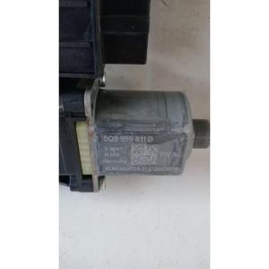 Moteur électrique de lève-vitre arrière gauche pour VOLKSWAGEN Polo 6ème génération (17>) 5Q0959811D CHY - Product Image 3