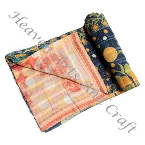 Kantha <b>Quilt</b> Gudari Kantha <b>Quilt</b> Gudari Hot Selling Wholesale Gold Supplier GD2039 Handmade Kantha <b>Quilt</b> Cotton Printed <b>Indian</b> - Product Image 3