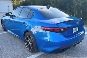 Alfa Romeo Giulia Ti Sport Carbon 2020 Usado en Buen Estado, Motor Turbo de 4 Cilindros y 280 hp - Product Image 2