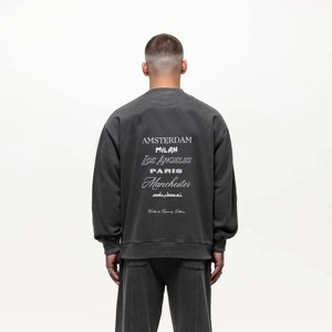 เสื้อสเวตเตอร์สีเทาฟอกทันสมัยด้วยผ้านุ่มและใส่สบายเหมาะสำหรับสไตล์ในชีวิตประจำวันและเป็นชั้นๆ - Product Image 2