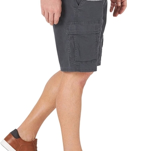 Vente en gros en usine de shorts cargo pour hommes les plus demandés Top tendance 100% coton haute qualité écologique solide OEM ODM Service - Product Image 1