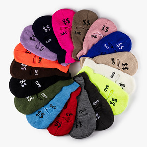 Pasamontañas de Invierno con Diseño de Camuflaje, Tejido Jacquard, Flexible, con 3 Orificios, Personalizado con Impresión Puff, MOQ Bajo, Envío DDP - Product Image 4