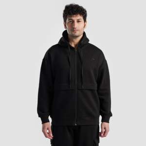 Sudadera con Capucha GAI Cargo en Negro, Talla XL, Tejido French Terry de Alta Densidad 500 Gsm, Diseño con Cremallera, Estampado Sólido y con Parches - Product Image 1