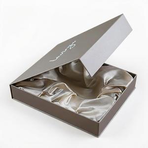 Boîtes cadeaux rigides de luxe gris argenté, personnalisées avec logo imprimé, doublure en satin, vente en gros pour bijoux, vente en vrac - Product Image 1