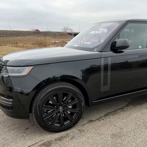 Range Rover P400 SE Plus 2023 d'occasion en excellent état, sans accident, conduite à gauche/droite - Product Image 2