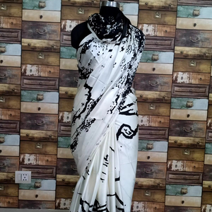 Elegant Black and White Abstract Print <b>Saree</b> - Product Image 1
