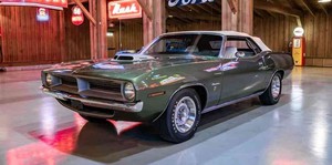 Ply-mo-uth Ba-rra-cuda Convertible Clásica de Época de 1970 de Segunda Mano - Product Image 6