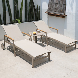 Chaise longue de luxe en rotin PE pour l'extérieur, pliable, résistante aux intempéries, imperméable, pour piscine, mobilier de plage et de resort - Product Image 3