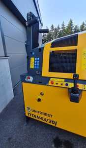 Machine à scier et à fendre le bois New Titan 43/20J, automatique, électrique et diesel, pour la préparation du bois de chauffage. - Product Image 4