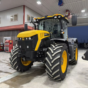 Tracteur agricole JCBB Fastrac 4220 4WD avec des caractéristiques de haute productivité et d'économie d'énergie - Product Image 1