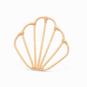 Décoration murale artisanale en coquillages naturels tissés à suspendre pour chambre de bébé, décoration de maison douce et écologique de style côtier - Product Image 3