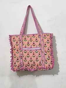 Sac à main élégant matelassé de couleur unie pour sac fourre-tout à bandoulière en coton avec fermeture à glissière pour les voyages d'été - Product Image 4