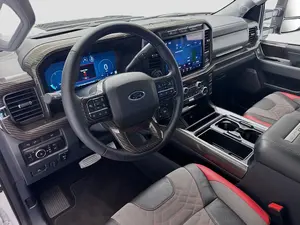 SHELBY SUPER DUTY LHD/RHD 2024 F0RD DE USADO - Product Image 3