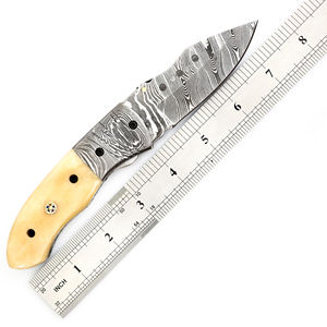 Couteaux de poche pliants en bois taille personnalisée en acier damas couteau de survie de camping de poche pliant avec couteaux à manche en corne - Product Image 6