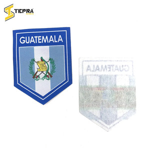 Venta al por mayor personalizado tejido 3D Logo sombrero bordado parches hierro coser para ropa por TEPRA SPORTS - Product Image 2