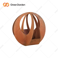 Pots et jardinières décoratifs en acier Corten de forme irrégulière (rectangulaire, triangulaire, carrée, ronde, conique) pour plantes succulentes et fleurs