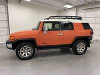 Meilleur prix pour voitures d'occasion en gros - Toyota FJ Cruiser 4x4 4 portes SUV 5A à vendre