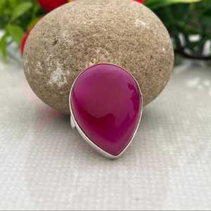 Bague en Agate Rose Vintage Taille Réglable Bague en Pierres Précieuses Unique Faite à la Main Cadeau Bijoux Élégants pour Elle Femme - Product Image 1