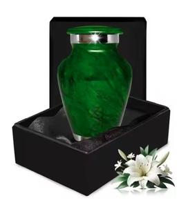 Urna de Metal de estilo americano única para cenizas hecha a mano con banda cruzada grabada Urna de cremación de llegada caliente para guardar recuerdos preciados - Product Image 6