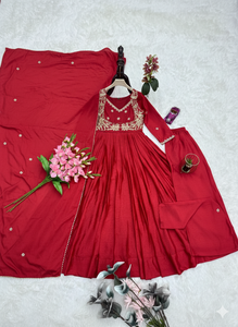 Traje Anarkali de Georgette Rojo Premium de Unity Luxure con Bordado y Dupatta a Juego, Elegante para Fiestas y Bodas - Product Image 3