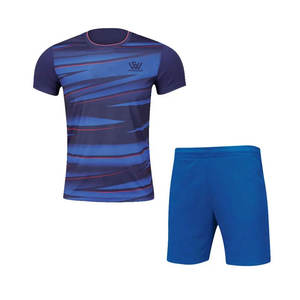 Conjuntos de uniformes de voleibol de color sólido de rendimiento óptimo Ropa de práctica de último diseño hecha en fábrica - Product Image 1