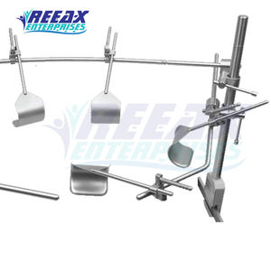 Écarteur abdominal en acier inoxydable de haute qualité OEM à ouverture de 20cm Base d'instruments chirurgicaux REEAX ENTERPRISES - Product Image 6