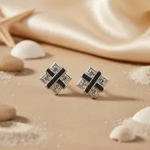 Boucles d'oreilles clous carrées en zircon plaqué rhodium tendance pour les fêtes des femmes - Product Image 1
