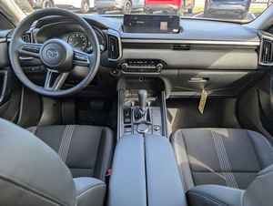 Mazda CX-50 2.5 S Select Package 2025, 187 ch, moteur 4 cylindres de 2,5 litres, i-ACTIV AWD - Product Image 4