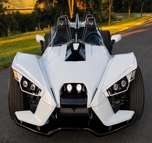 SlingshotCustom 2017 4 places 4 roues, conversion, 4400 miles, boîte manuelle 5 vitesses - Product Image 1