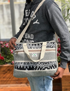 Nouvel arrivage de jute vintage fait à la main avec du coton luxueux sacs à bandoulière pour ordinateur portable et messager sacs à main écologiques en chanvre pour ordinateur portable - Product Image 2