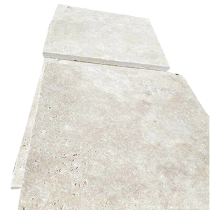 Pavimento de Travertino Beige Clásico, Piedra Pulida, Patrón Francés, Duradero, 30 mm de Grosor, Mármol Cem, Suelo Exterior para Hotel o Villa - Product Image 1