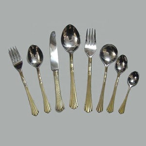 Juego de cubiertos personalizados al por mayor, juego de cubiertos lisos pulidos de plata mate para mesa con cuatro piezas - Product Image 2