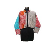 Veste Gudari en coton standard tricotée à la main pour femmes, style ethnique vintage réversible, style indien Kantha, devant