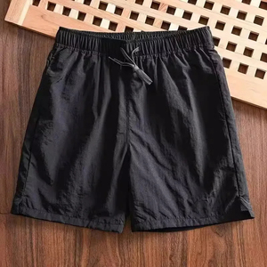 Shorts de sport compressifs Saleh Enterprises pour hommes, polyester et élasthanne, séchage rapide, évacuation de l'humidité, course à pied, fitness, entraînement, athlétisme, côtés zippés - Product Image 2