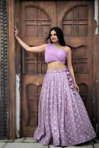 Último diseñador Faux Georgette bordado secuencia trabajo Lehenga Choli por Fab Zone - Product Image 2