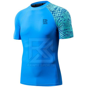 Nouveau T-shirt de compression de haute qualité T-shirt compressé pour hommes avec impression de logo personnalisé respirant de couleur rouge - Product Image 1