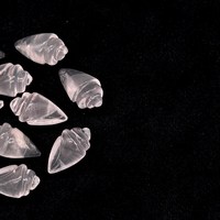 Perles en quartz rose naturel sculptées en forme de coquille d'escargot, 18x10mm, perles en pierres précieuses sculptées à la main, vente en gros
