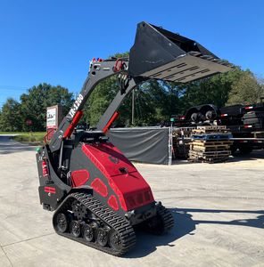 รถตักล้อยางขนาดเล็ก รุ่น IR1200 ปี 2025 ยี่ห้อ Iron Rhino แบบรางกว้าง ใช้เครื่องยนต์ Kubota พร้อมเกียร์บ็อกซ์ มอเตอร์ประสิทธิภาพสูง ปั๊มไฮดรอลิก Huade 48V/220V - Product Image 2