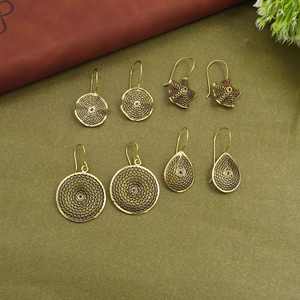 Boucles d'oreilles pendantes rondes en filigrane, bijoux bohèmes en or antique, boucles d'oreilles ethniques en filigrane, bijoux pendantes circulaires dorés - Product Image 2