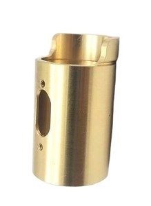 Pièces en laiton usinées CNC de haute précision pour systèmes automobiles ou hydrauliques et pneumatiques disponibles à la vente - Product Image 6