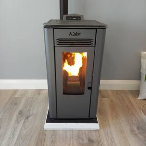 Estufa de calefacción de madera, calentador de pellet, disponible para la venta ahora - Product Image 2