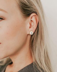 ต่างหูพลอยเทียม925เงินสเตอร์ลิงขนาด8มม. ต่างหูเพชรเทียมทรงกลมขนาดใหญ่ตัดประกาย - Product Image 2