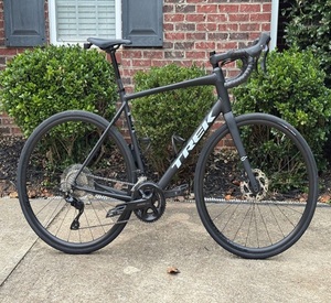 Qualité 2025 T r e k Domane AL 5 Gen 4 Prêt à être expédié - Product Image 1