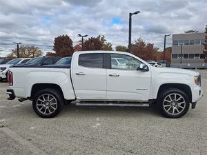 Camioneta Canyon Denali 2019 Usada en Excelentes Condiciones, Automática, 8 Velocidades, Tracción en las 4 Ruedas, Motor V6 de 3.6L y 308 HP, Color Blanco Summit Exterior, Modelo Highway F - Product Image 4