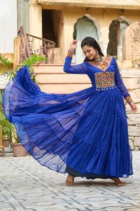 Vestido amarillo con estilo de diseñador indio más vendido, última ropa Navratri con trabajo elegante para fiesta, Ropa Étnica, estilo tradicional - Product Image 3