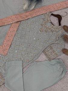 Costume Salwar pour femme en faux georgette très demandé avec broderie de sequins et travail manuel réel de miroir, fabricant de mode féminine - Product Image 3