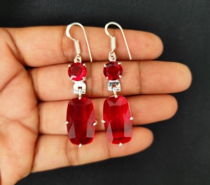 Top Tendance Style Bohème À La Main Argent Plaqué Lunette Ensemble Rectangulaire Boucles D'oreilles Grenat Cristal Femmes Anniversaire - Product Image 4